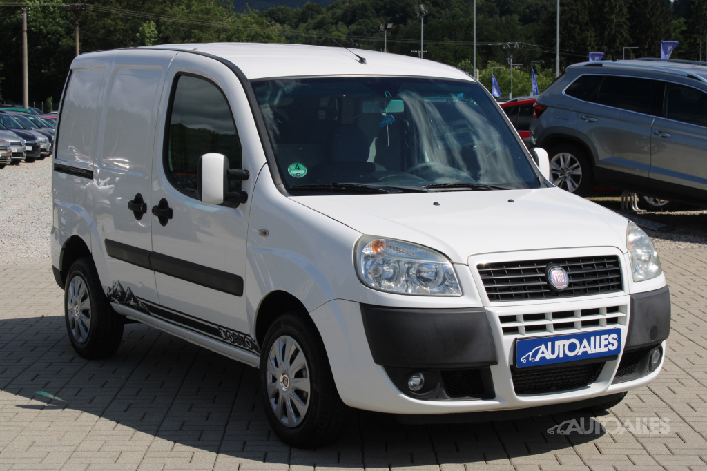 Fiat Doblo Cargo 1,3 JTD 55 kW SX - 3