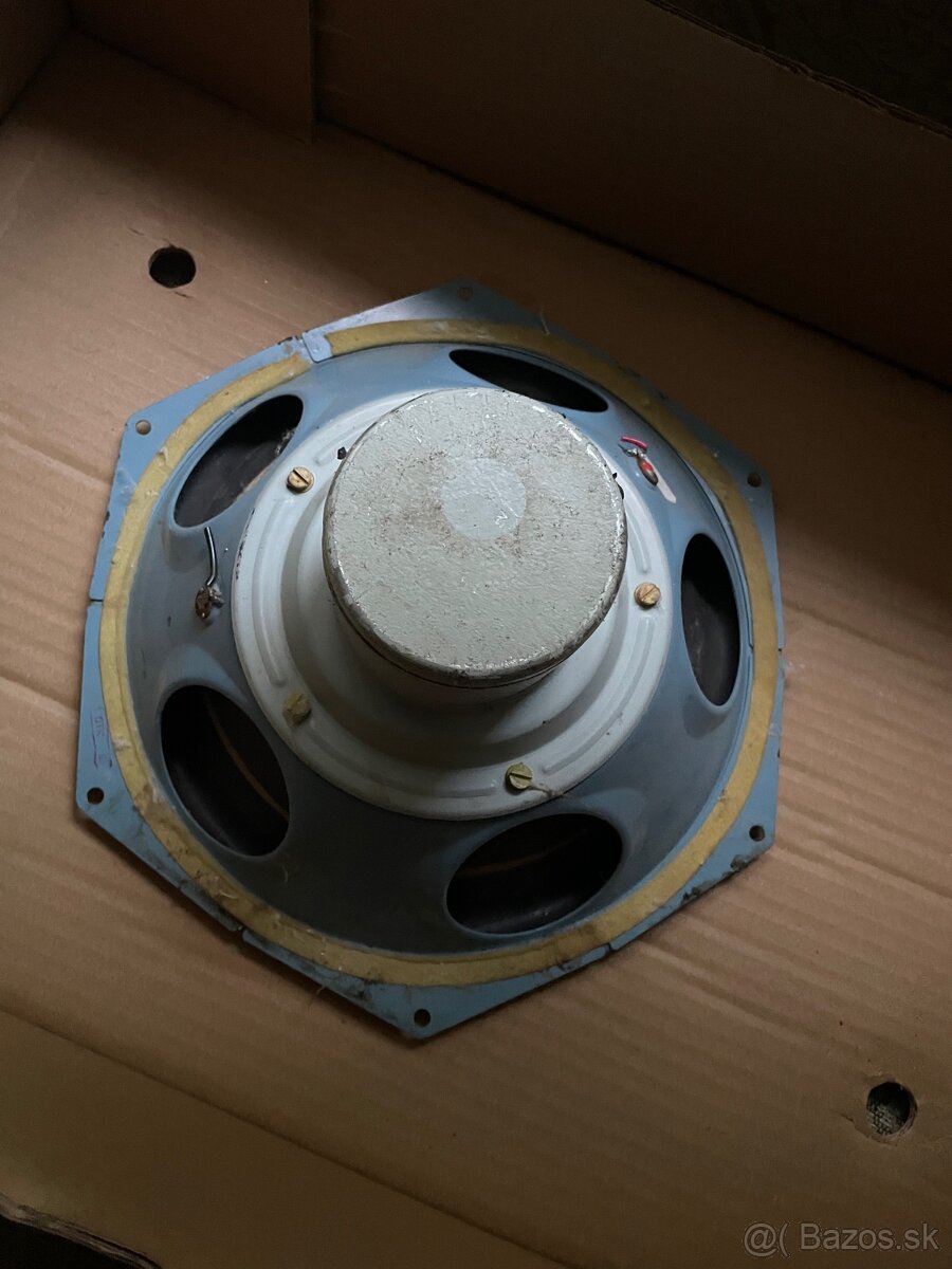 Tesla reproduktory - 3