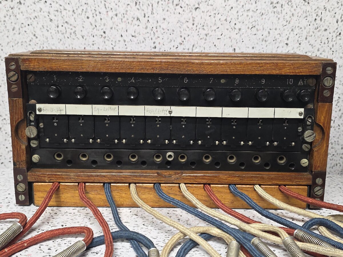 polní telefonní 》Klappenschrank 10 OB 52 + Amtszusatz OB 52 - 3