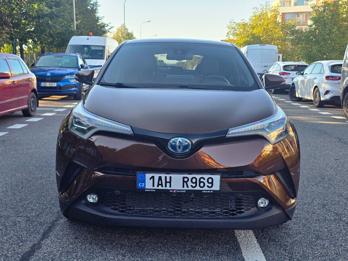 Toyota C-HR hybrid - 3