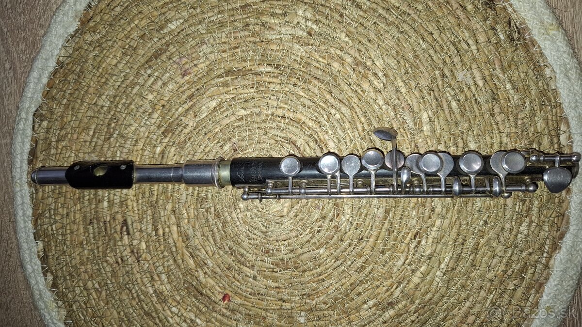 Predám příčnou flétnu +futrál - 3