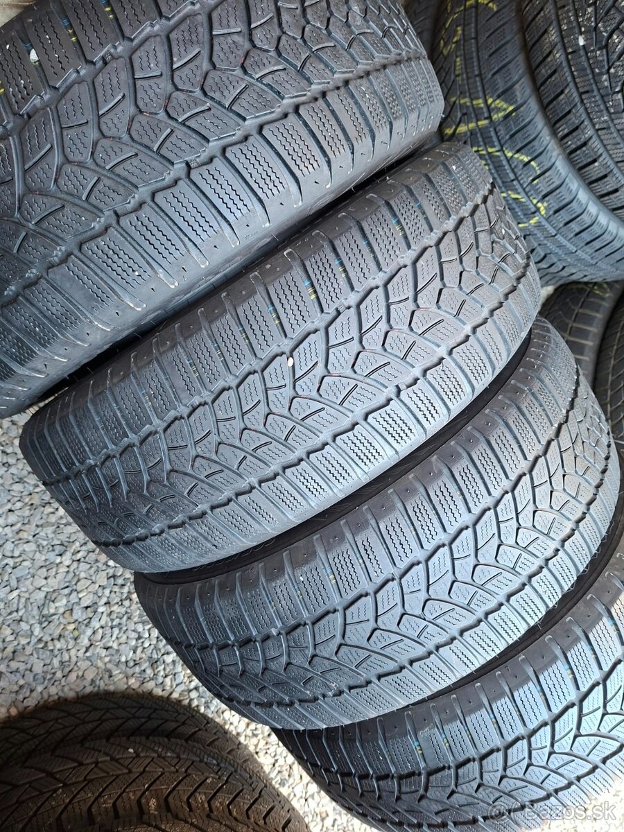 205/55R16 - 3