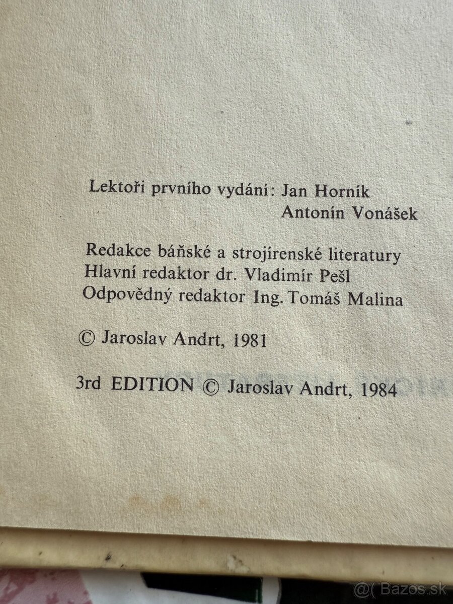 Kniha údržba auto Škoda 1981 - 3