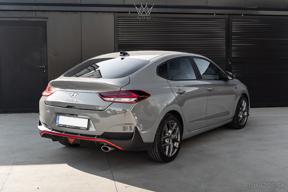 Hyundai i30 1.5 T-GDi mHEV iMT N Line+, ZÁRUKA 4/2027 - 3