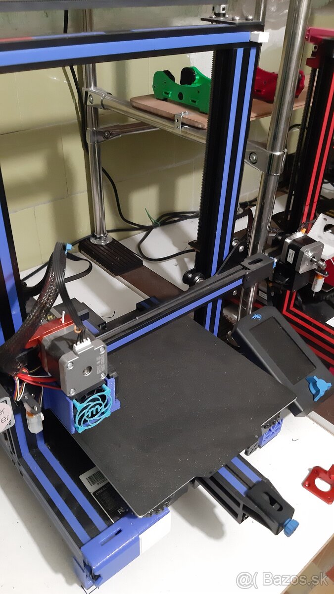 Predám 3D tlačiareň Ender 3V2 - 3