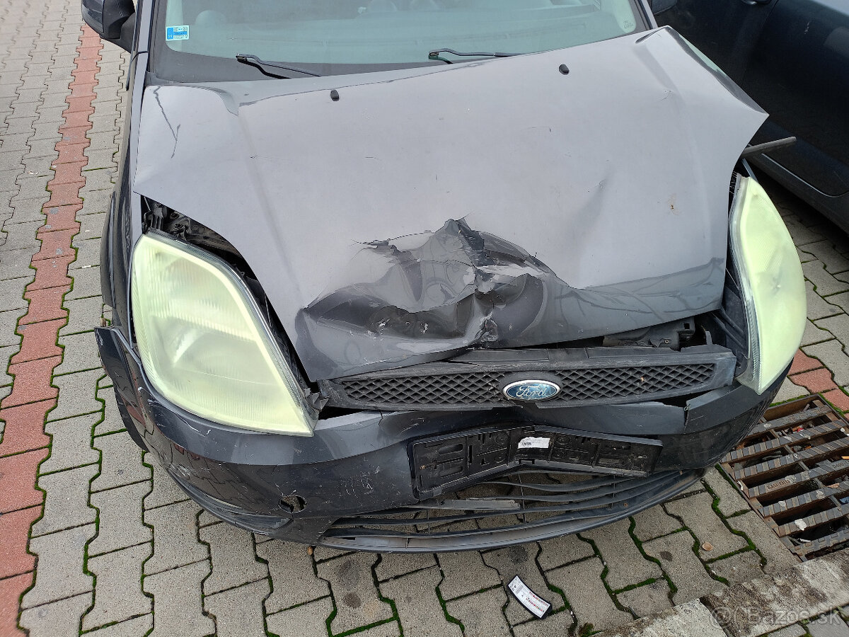 Predám Ford Fiesta 1,25 benzín - 3