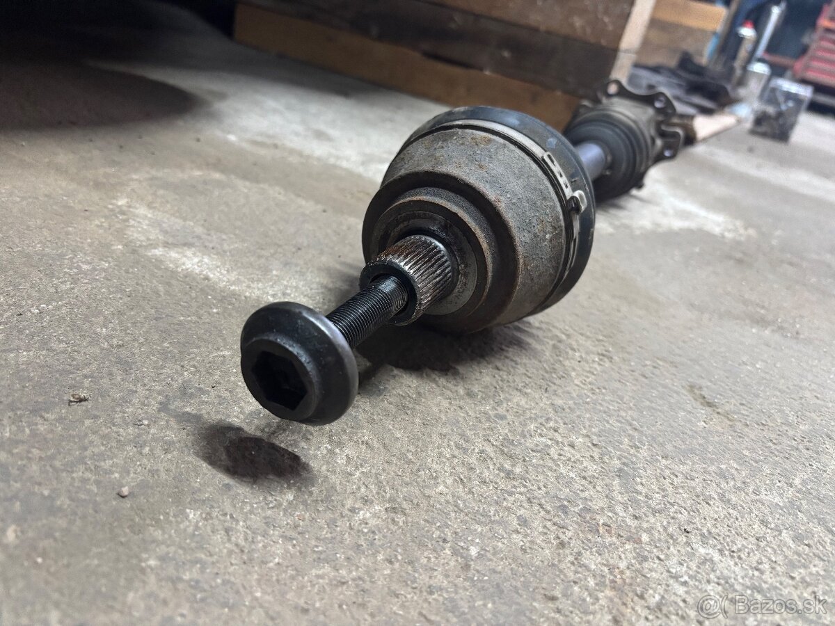 Poloosy audi a6c6 originál - 3