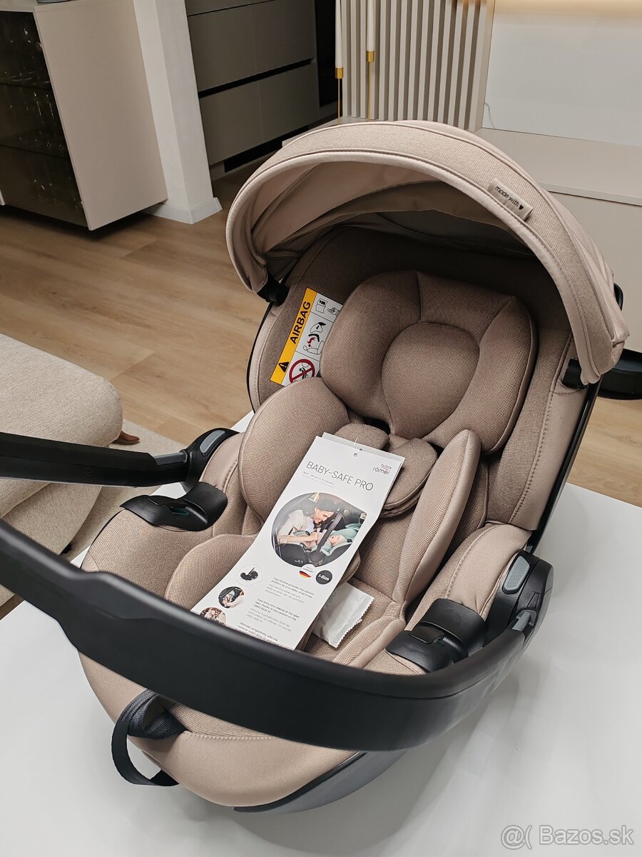 Úplne nová Autosedačka Britax Romer - vajíčko - 3