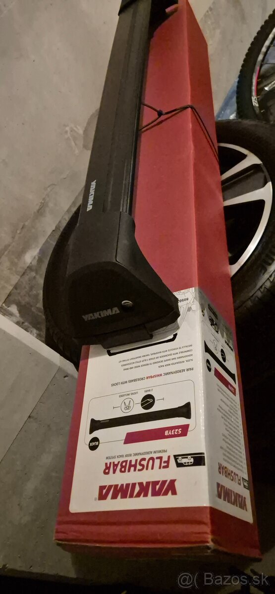 Strešné nosiče na LEXUS UX - 3