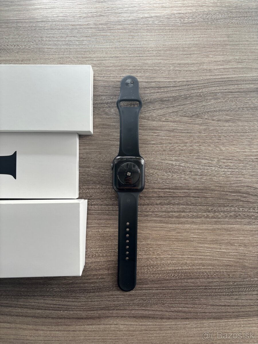 Apple Watch SE 44mm - 3