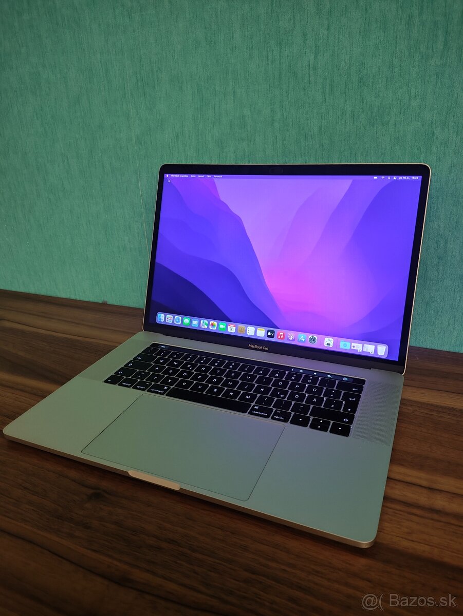 MacBook Pro 15 2016 | i7 • 16GB • 256GB⚡ - 3