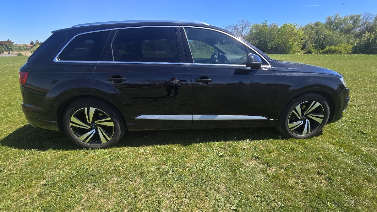Audi Q7 - 3