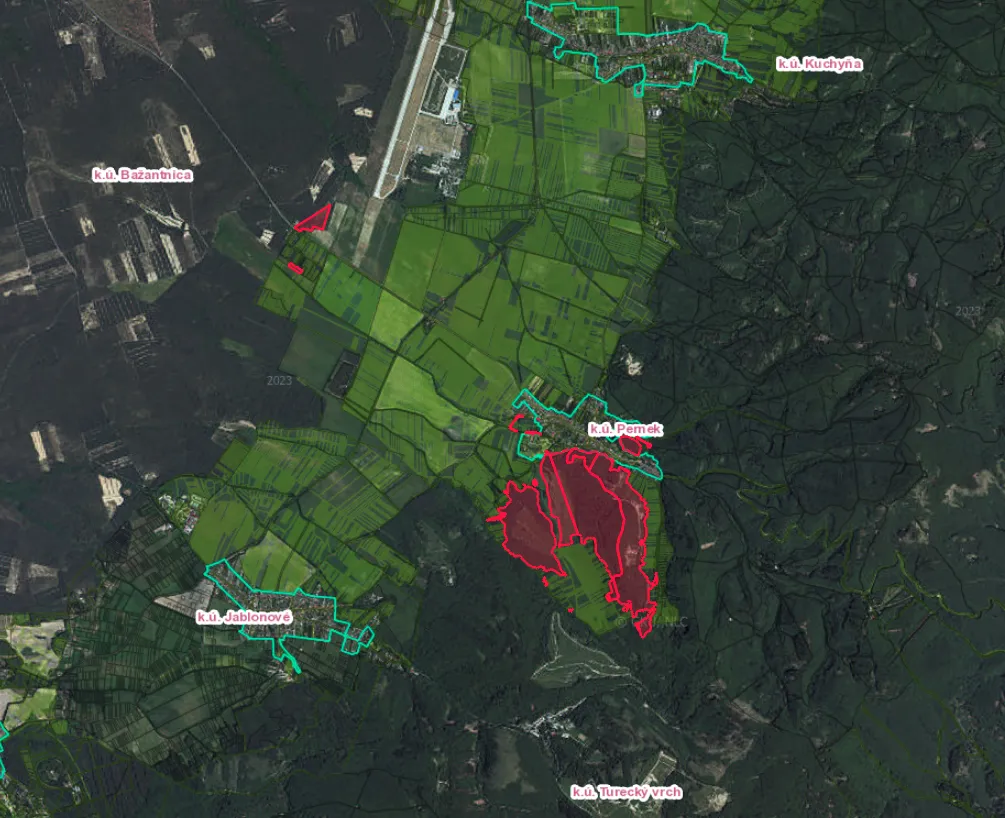 Pernek – 1.105 m2 LESOV (Urbáru) - 3