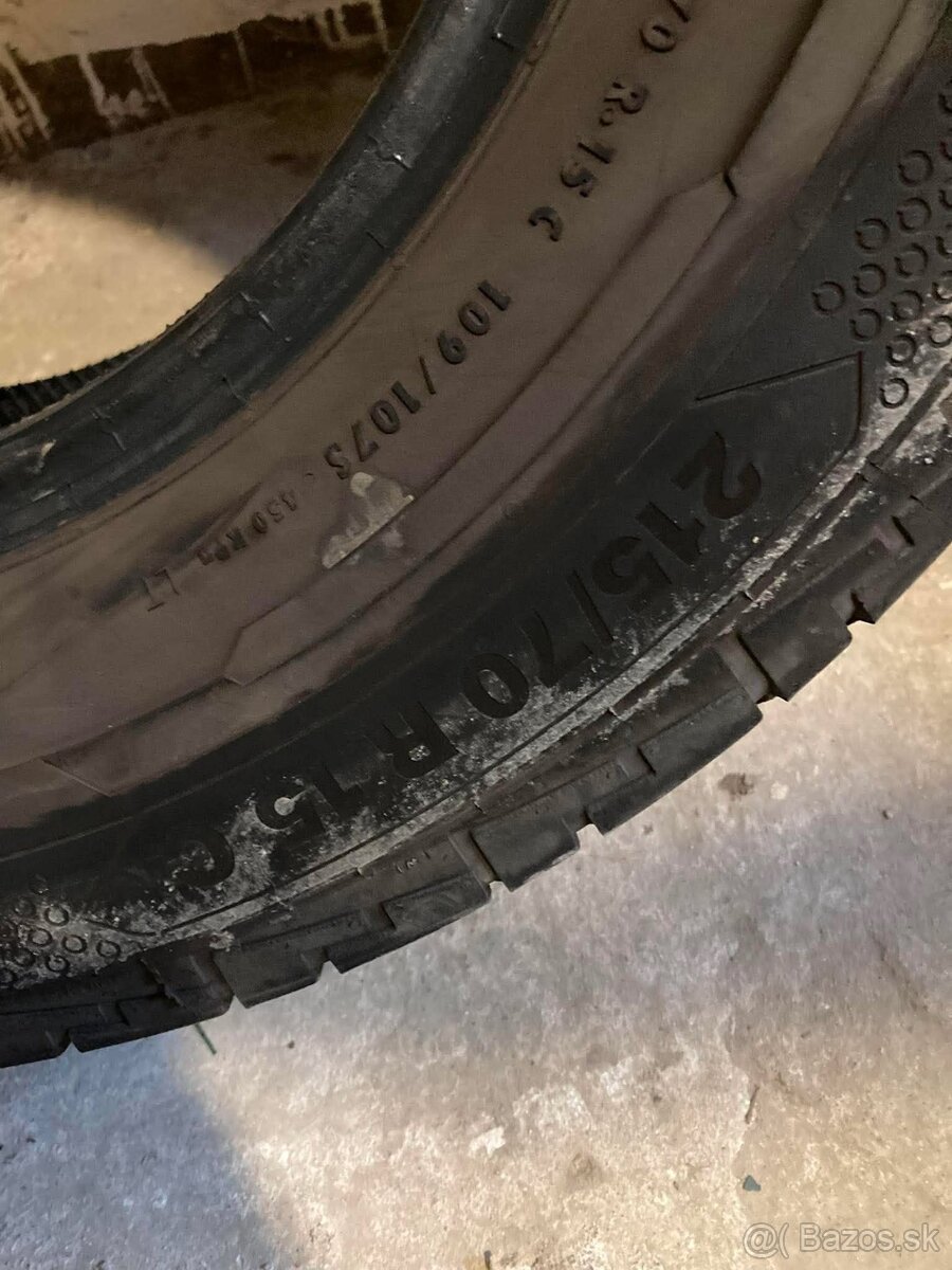 215/70R 15C Conti Van Contact 100 - 3