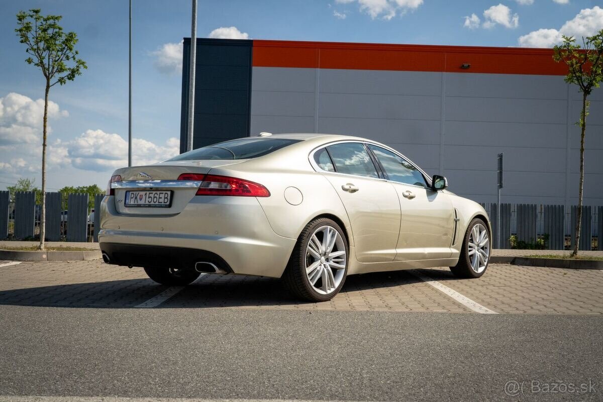 Jaguar XF 3.0 V6 + LPG - 3