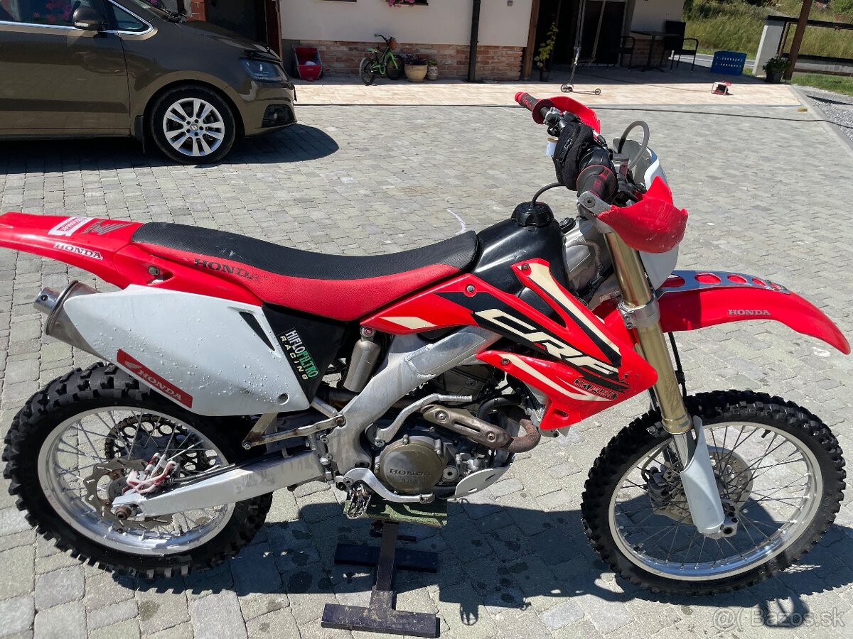 Honda 250 CRF X - 3