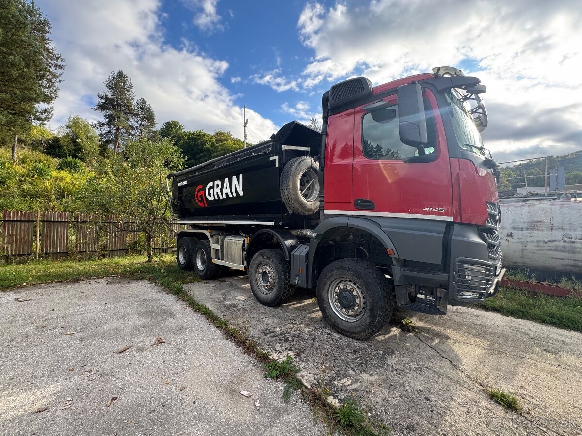 Mercedes Arocs 8x6 - 3