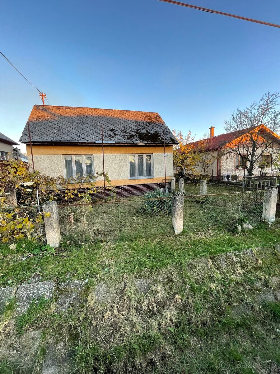 Rodinný dom v obci Tibava - 3