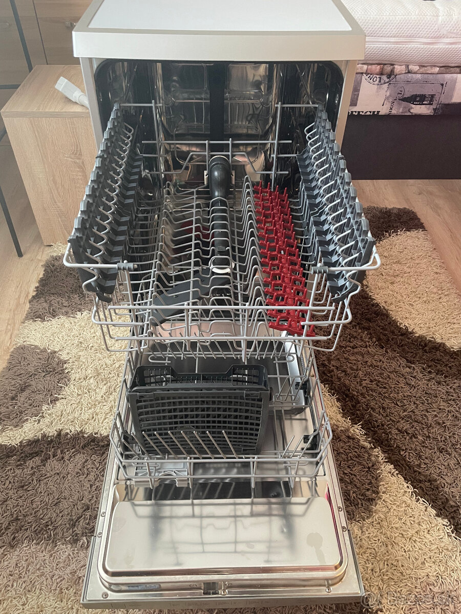 Umývačka riadu AEG - 3