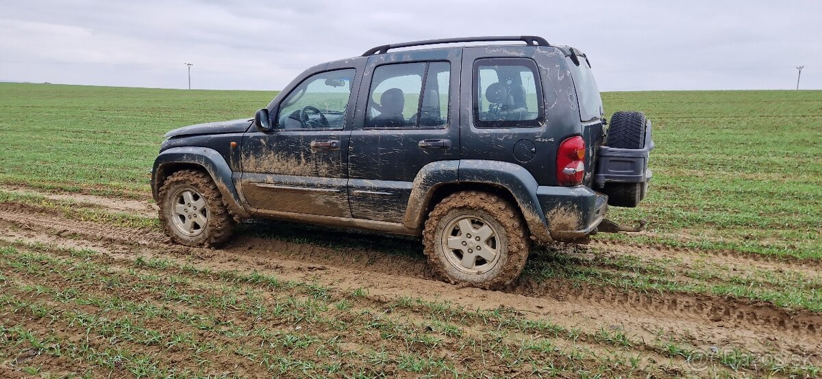 Rozpredam JEEP CHEROKEE KJ - 3