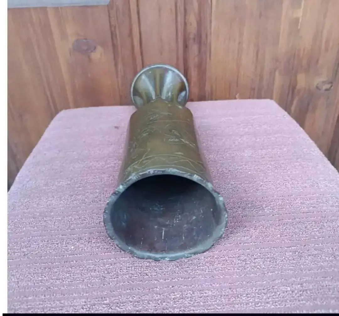 Váza z nábojnice - 3