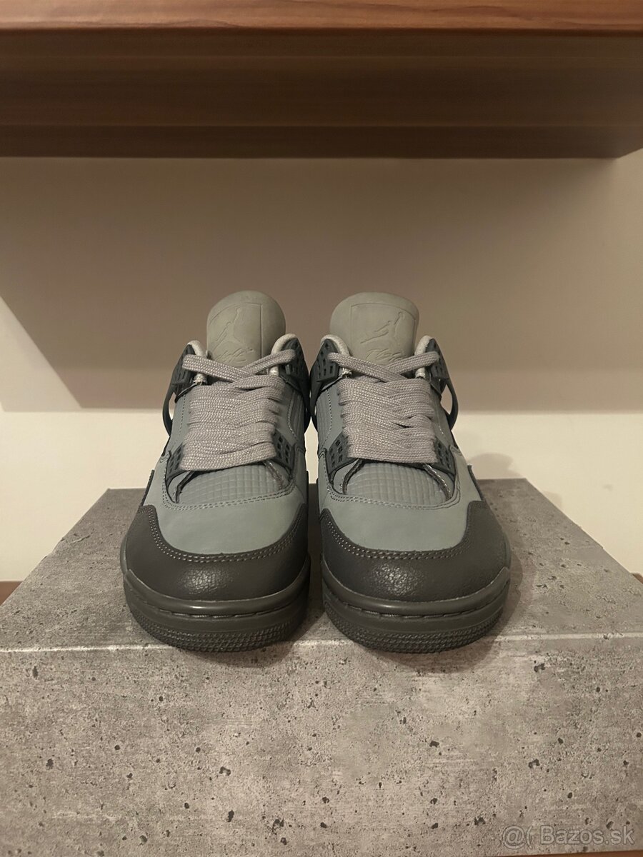 Jordan 4 Paris Olympics - 3