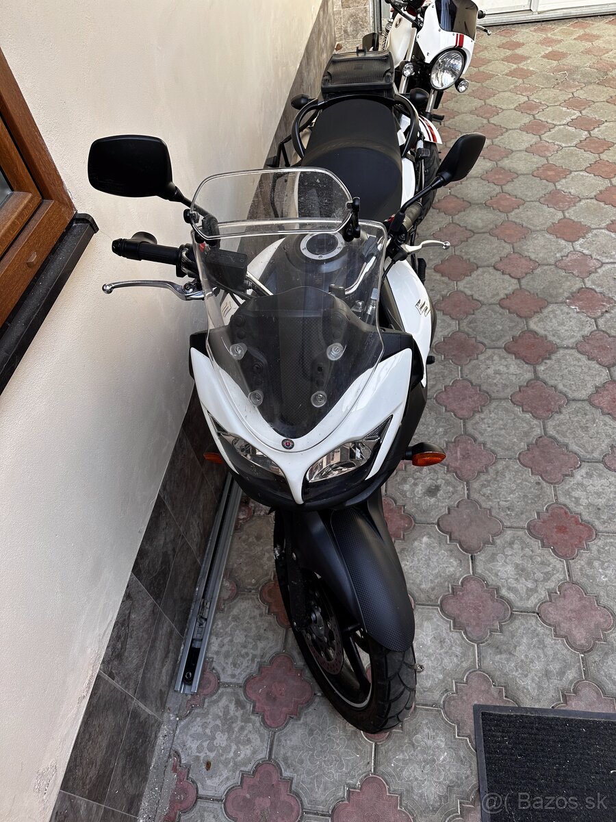 Suzuki DL 650 V-Strom