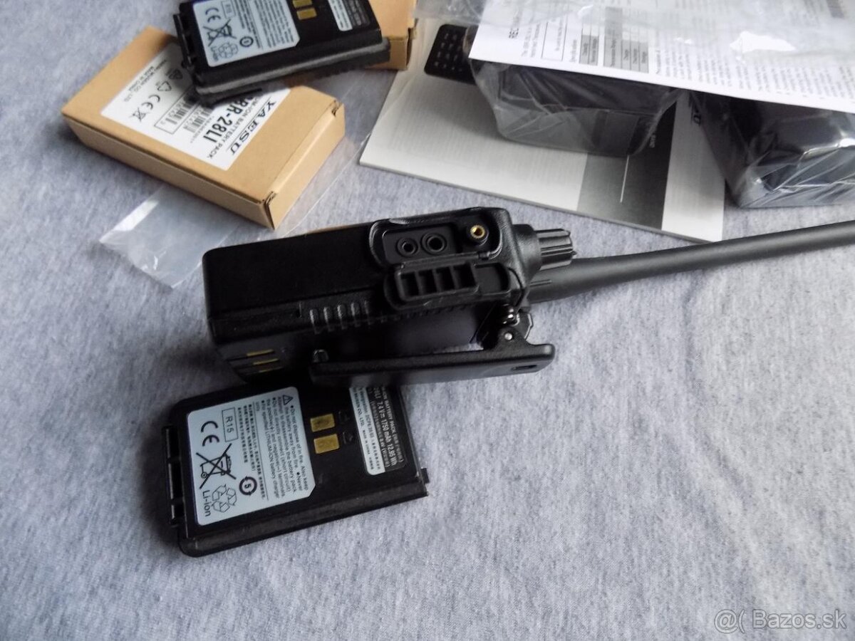 Yaesu FT-4XE, nepouzivana, odblokovana, komplet balenie - 3