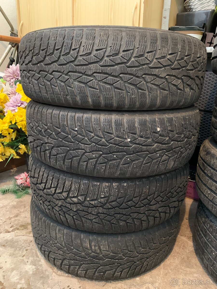 Predám pneumatiky zimné R15 - 3