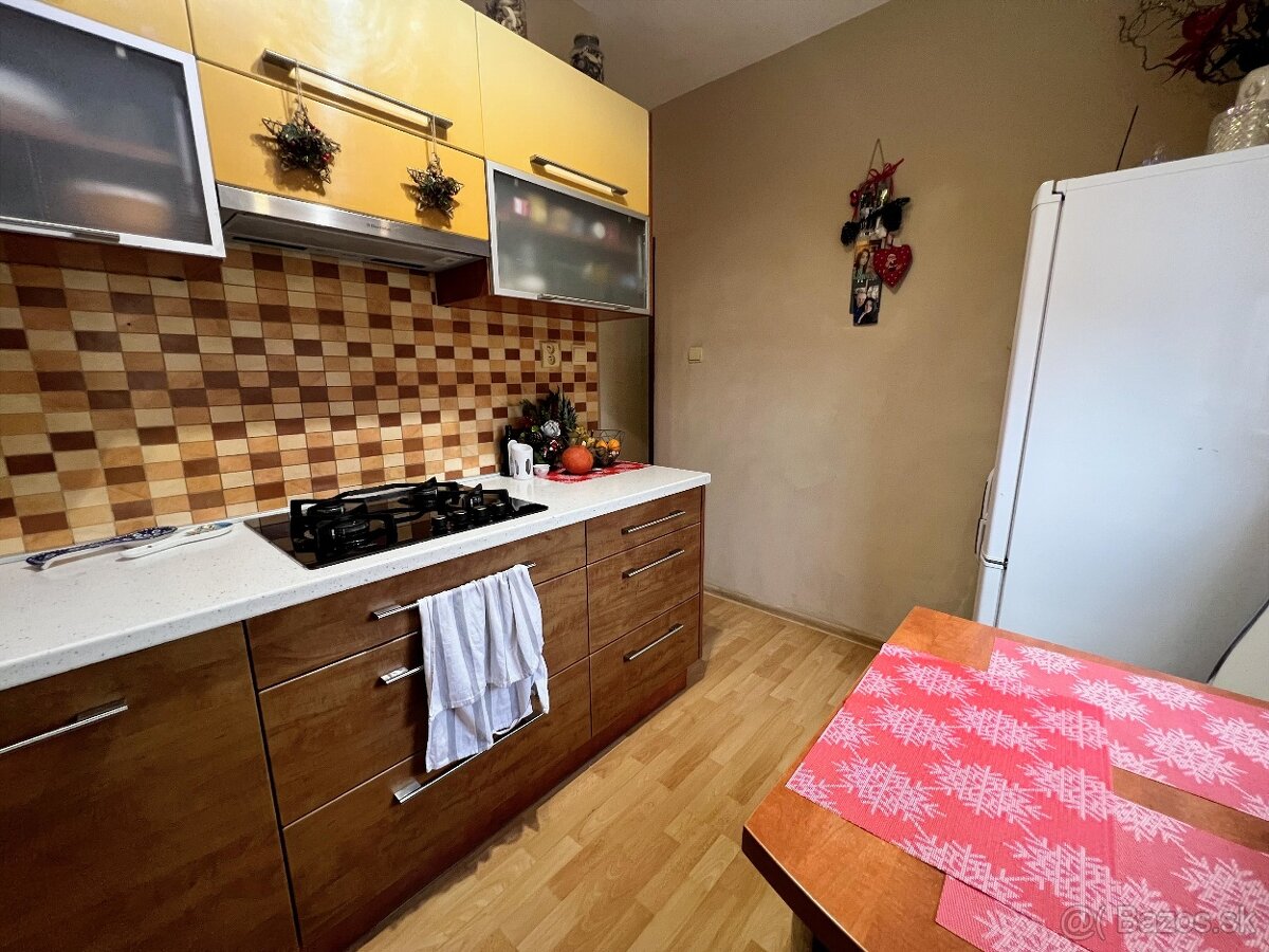 Rezerve - 3 izb. byt (69 m2) / Študentská / Košice - sever - 3