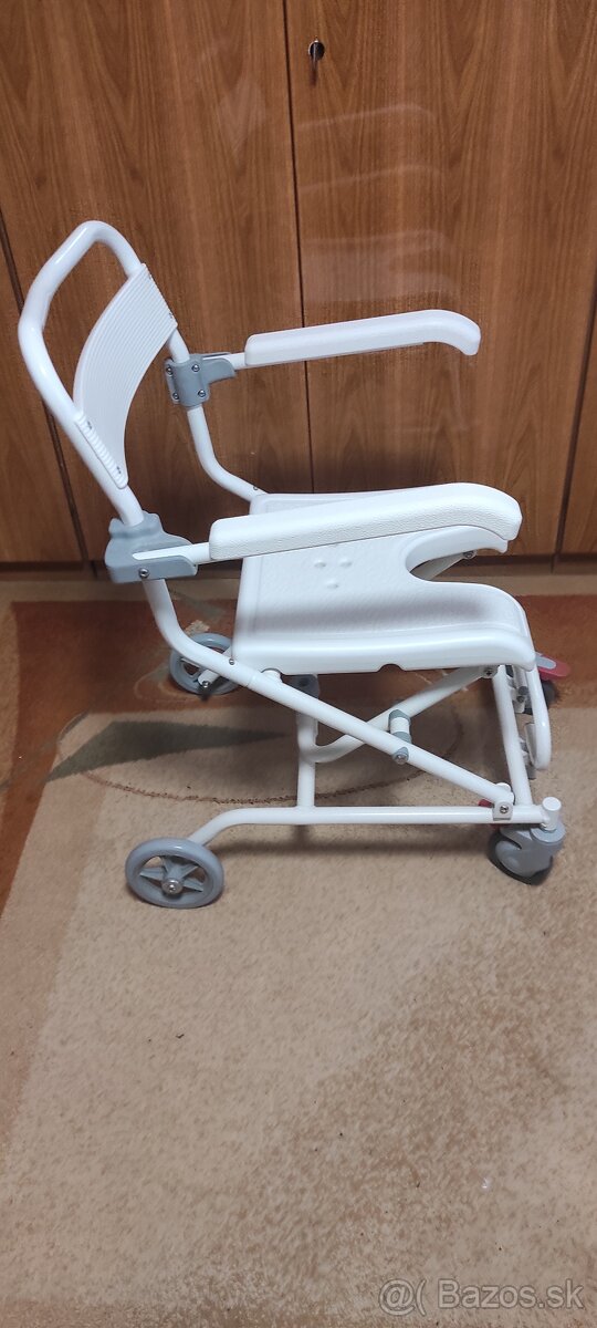 Sprchovací vozik - 3