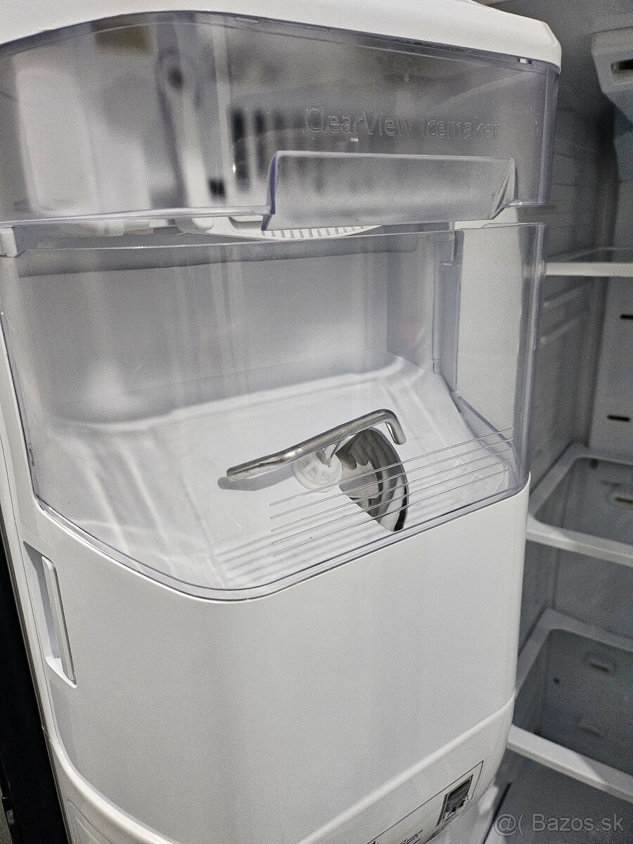 Americka chladnicka - 3