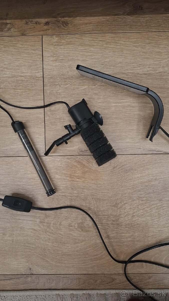 Predám malé akvárium - 3