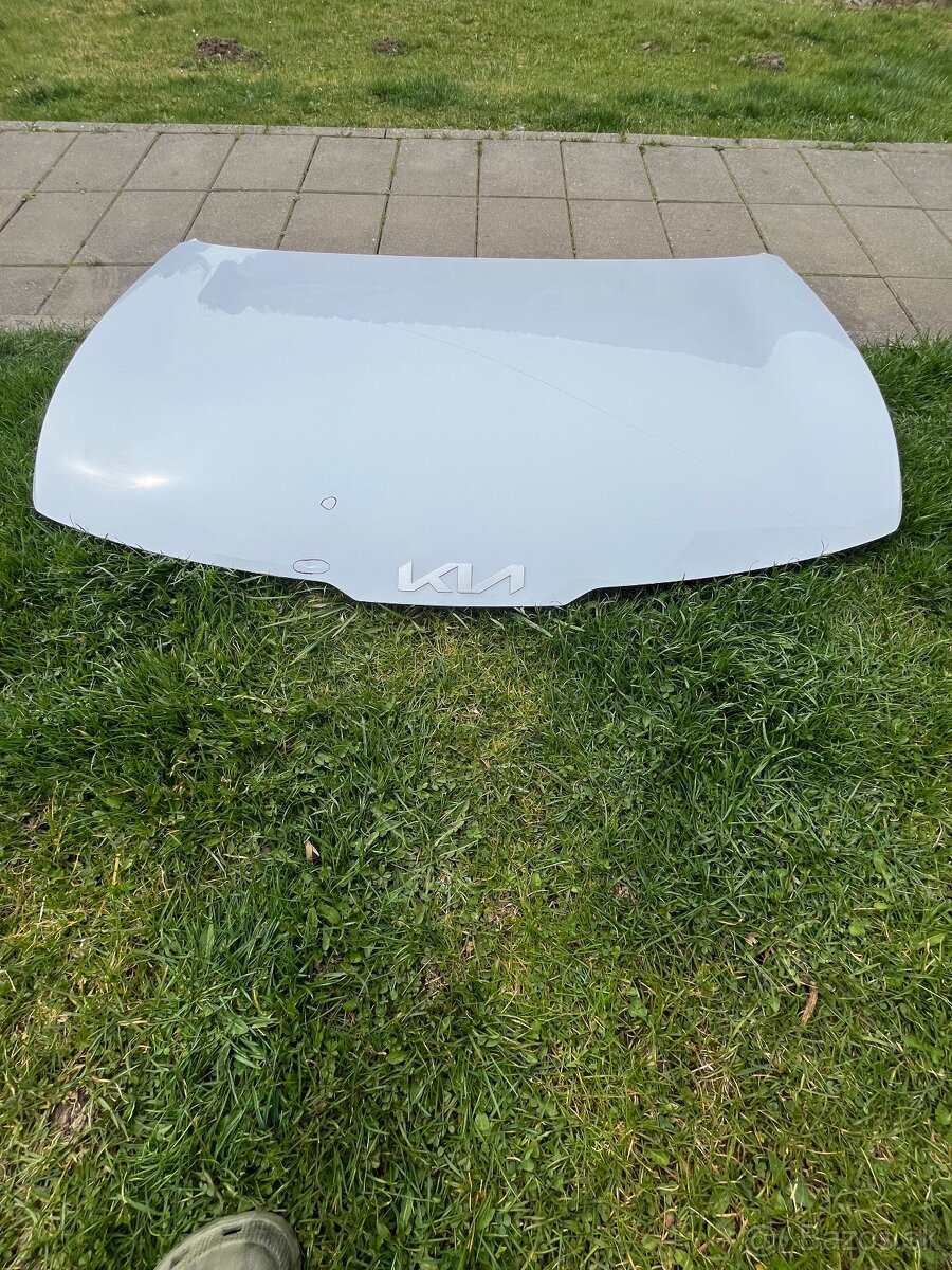 KIA Sportage -predná kapota - 3