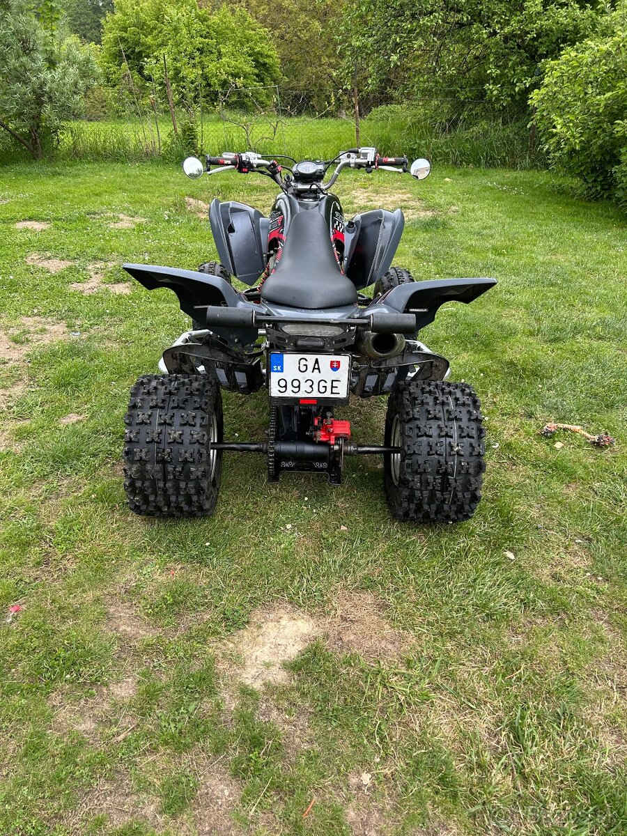 Yamaha raptor 700R - 3