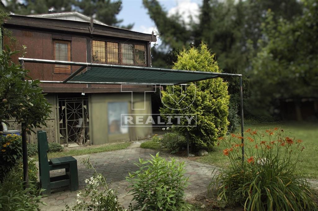 Rekreačná chata so sup.č. na pozemku 8á, Šoporňa - 3