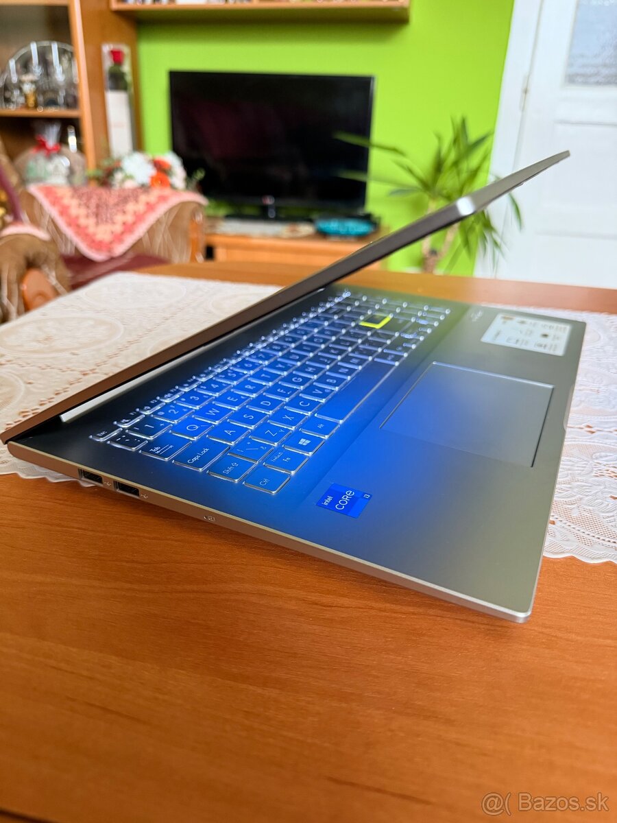 Predám Asus VivoBook K513E s i3-11gen/12GB/512GB/W11 - 3
