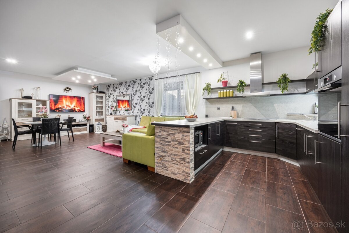 Na predaj 3 generačný RD Most pri Bratislave časť Studené - 3