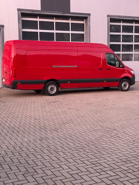 Mercedes-Benz Sprinter - 3