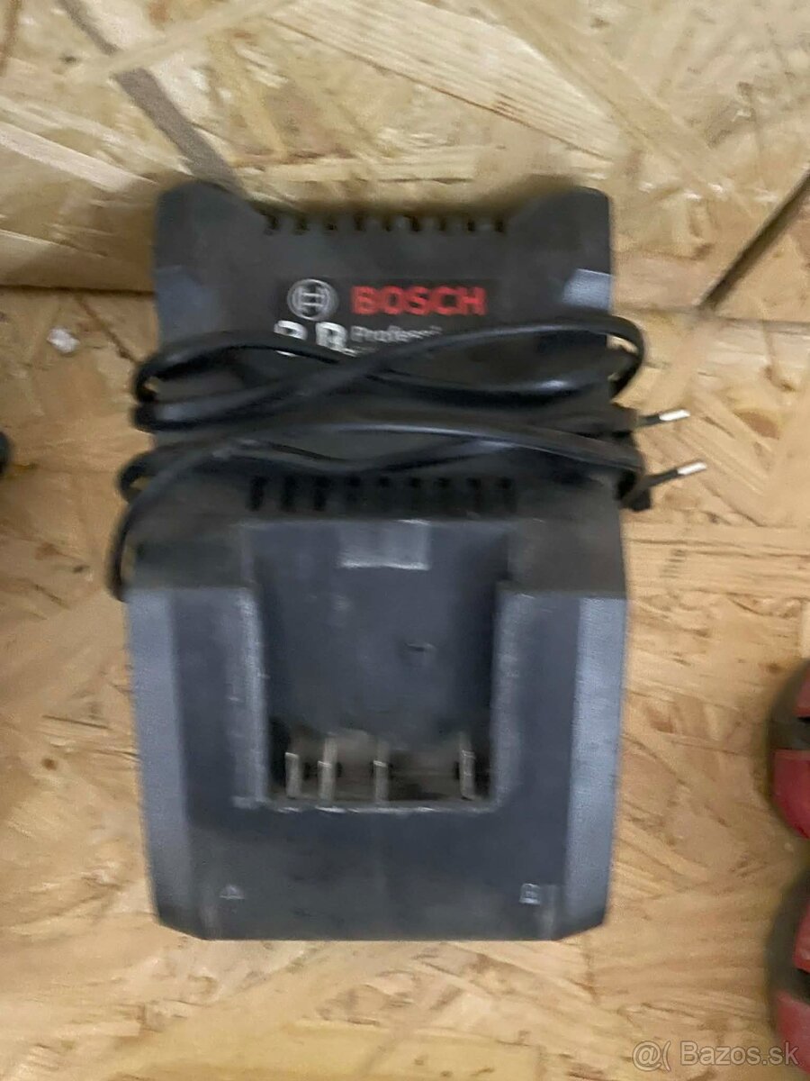 Predám sadu AKU náradia BOSH Professional - 3