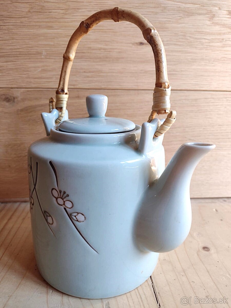 NA PREDAJ JEMNA CAJOVA SADA / SUPRAVA / CAJOVY SET - 3