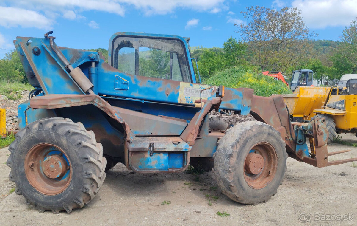 manipulátor jcb 525 67 4x4 295 000kč + DPH - 3