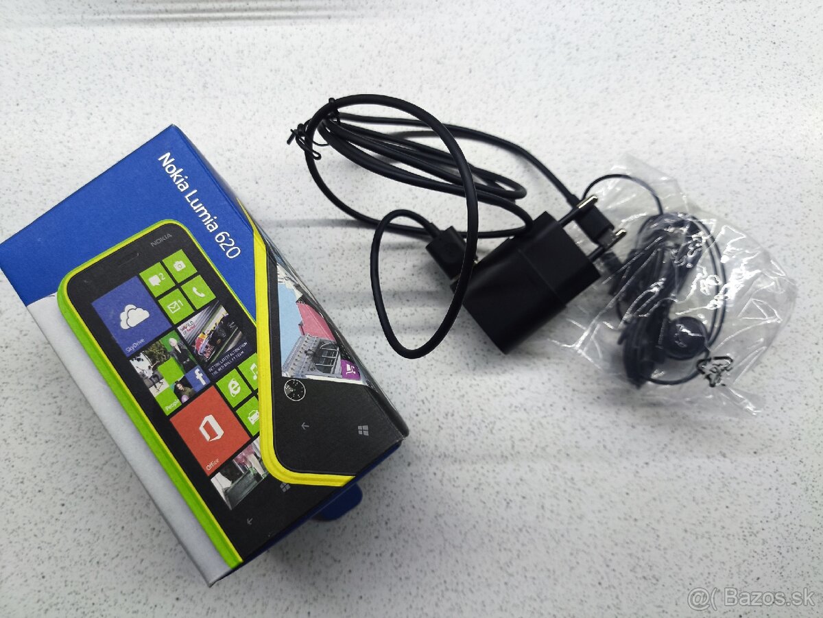 Nokia Lumia 620 - 3
