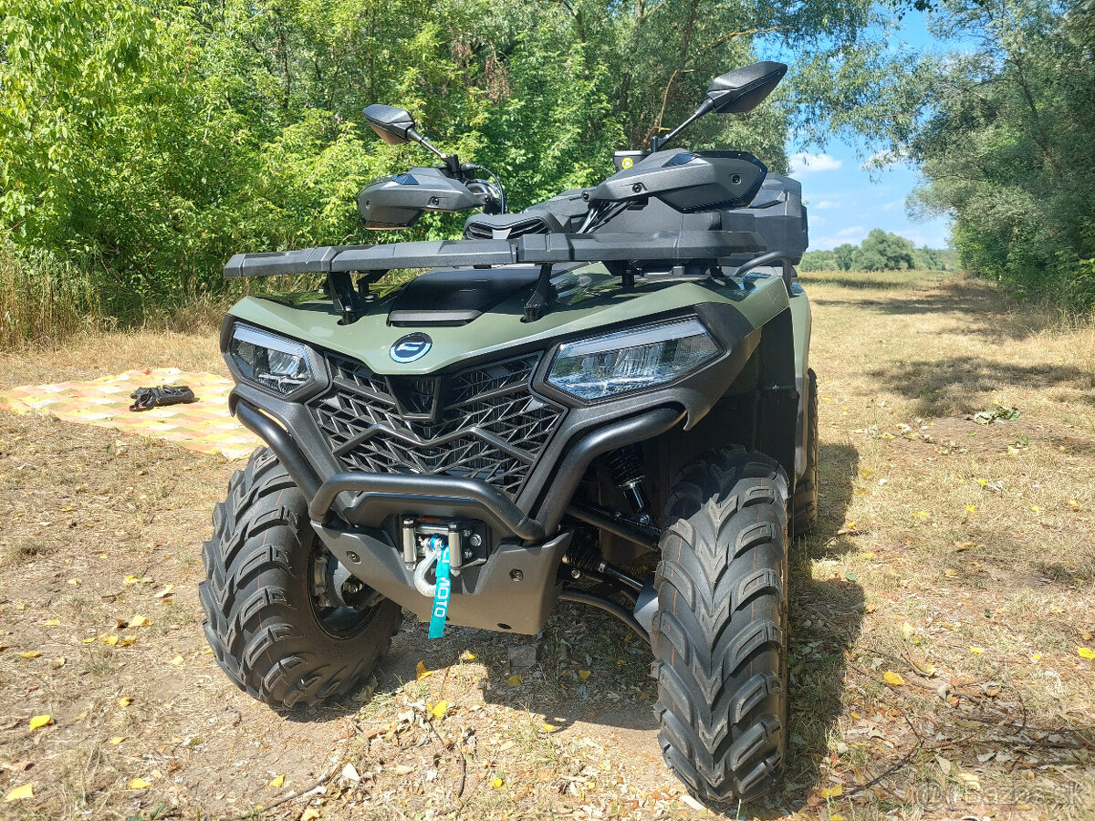 Štvorkolka CF Moto 520A