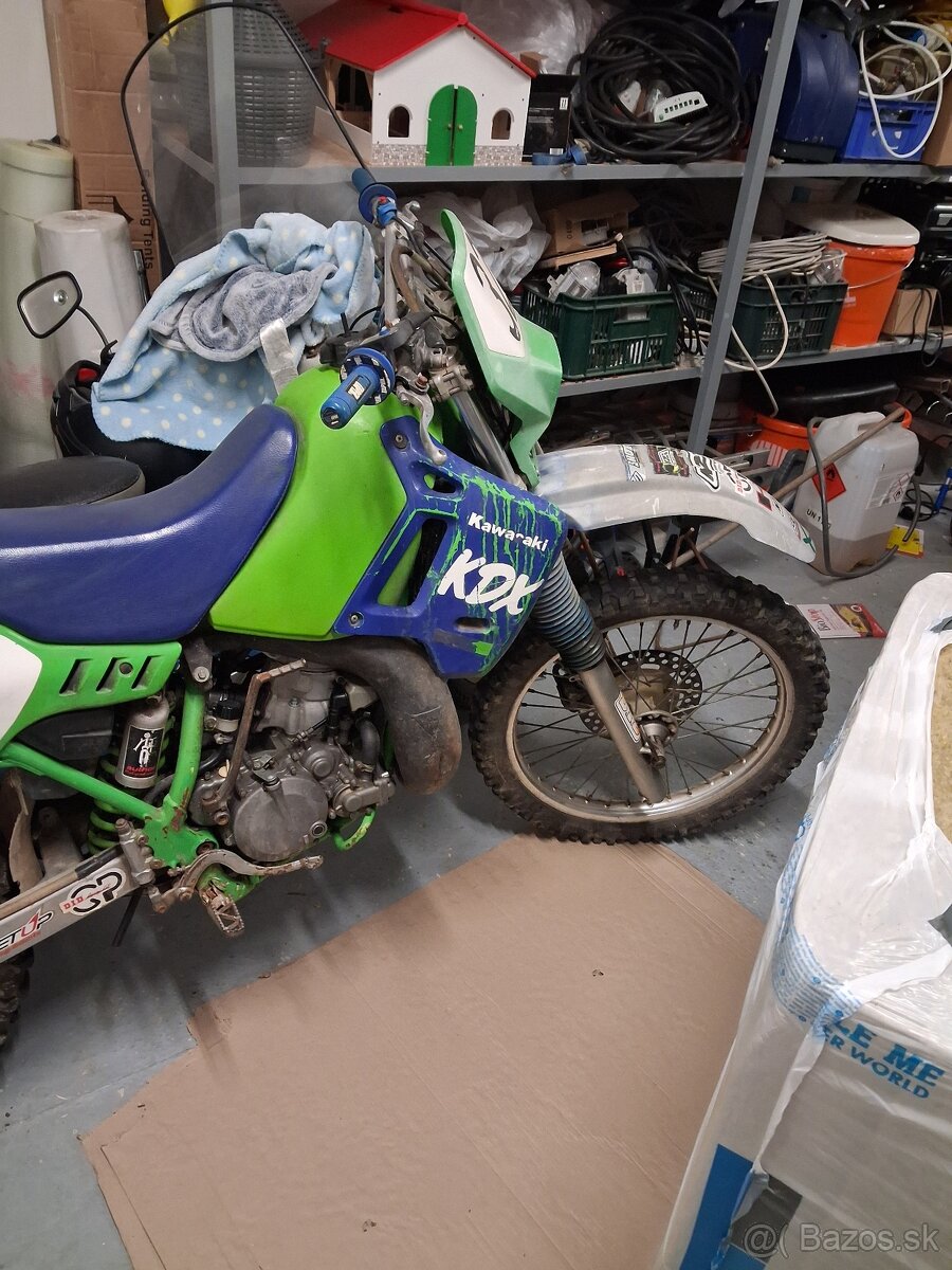 Kawasaki kdx 200 - 3
