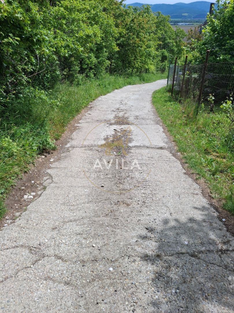 Na predaj: záhrada v atraktívnej lokalite Nové Mesto nad Váh - 3