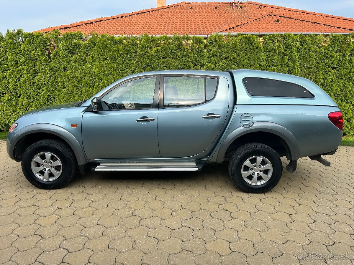 Mitsubishi L200 - 2,5D, 100 kW, - 3