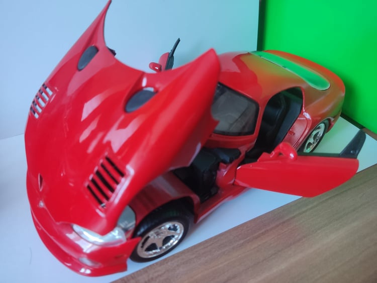 Dodge viper gt2 maisto v mierke 1:18 - 3