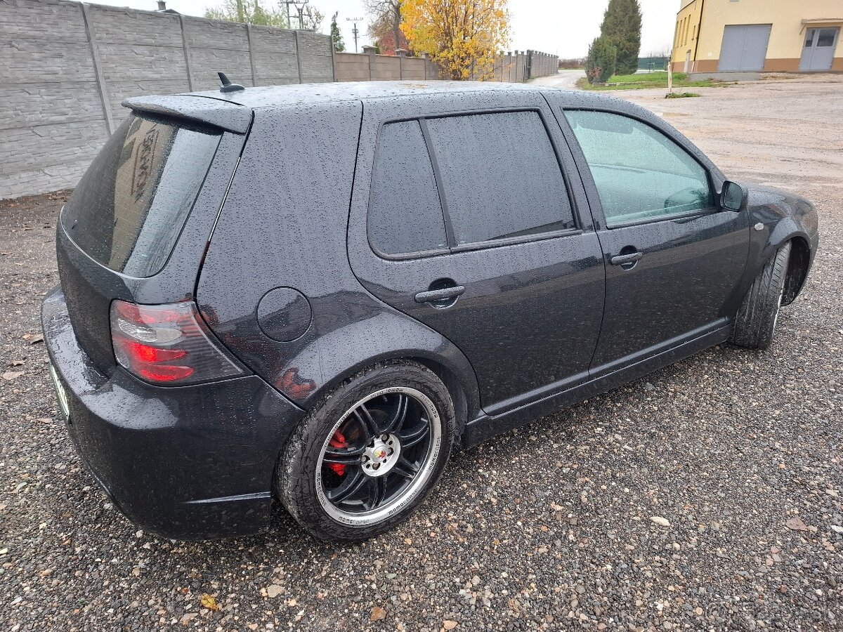 VW Golf IV - 3