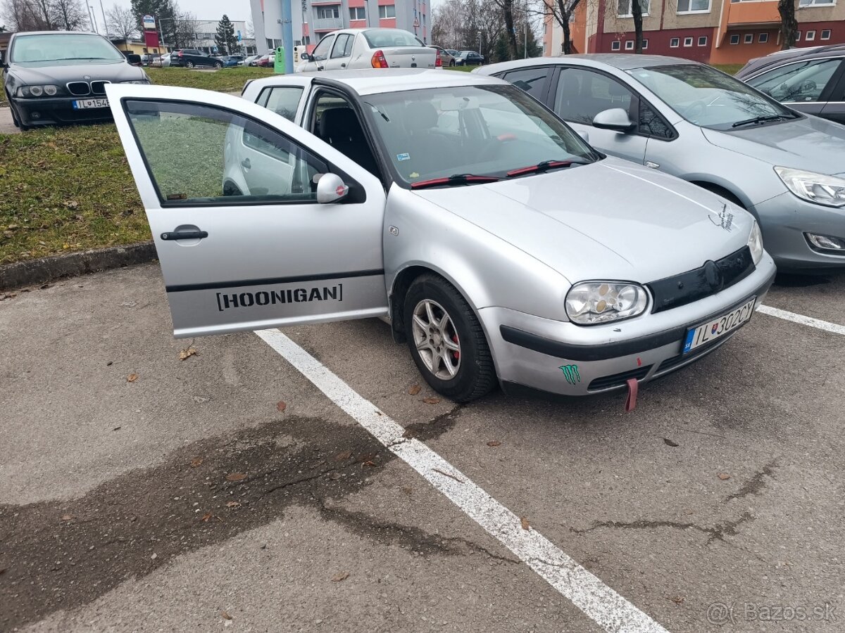 vw golf IV 1.4 55kw - 3